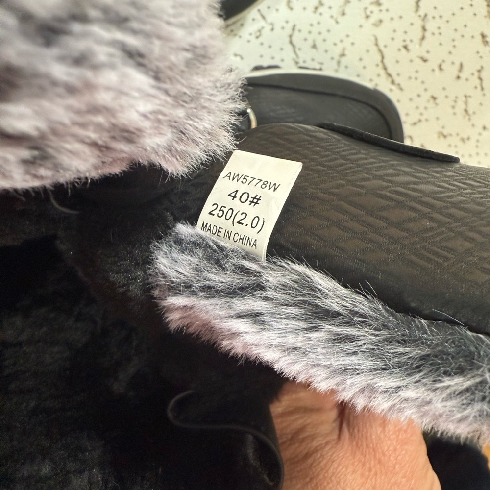 Hobibear Black and Gray Women's Winter Water Proof Snow Boots with Faux Fur - Picture 9 of 14